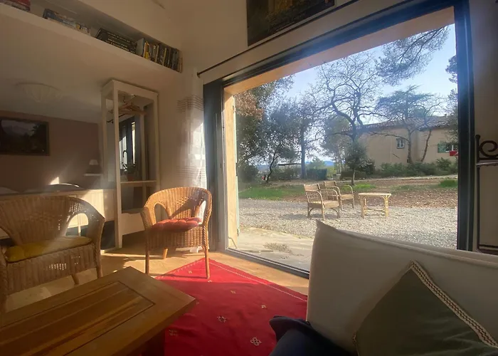Studio De L\'Oliveraie